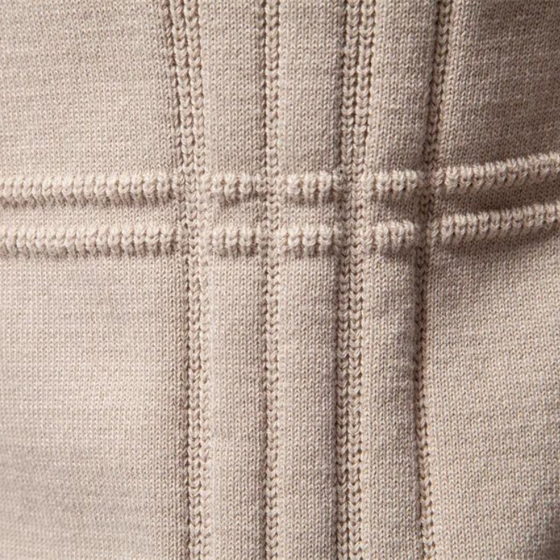Ilian™ – Sweater with checkered design
