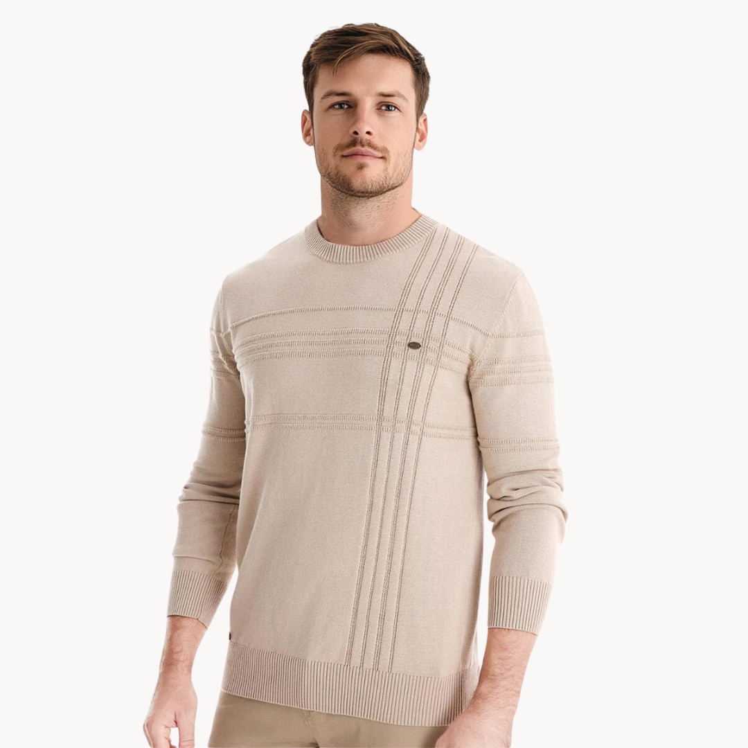 Ilian™ – Sweater with checkered design